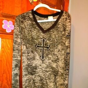 Vocal Black and Gray Textured Top